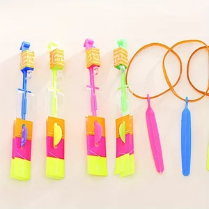 10pcs Led Light Rockets-Mainan Terbang Cerah dengan Peluncur Katapel, Suvenir Pesta untuk Ulang Tahun, Halloween, Natal 6 mainan ringan penjualan terbaik - №