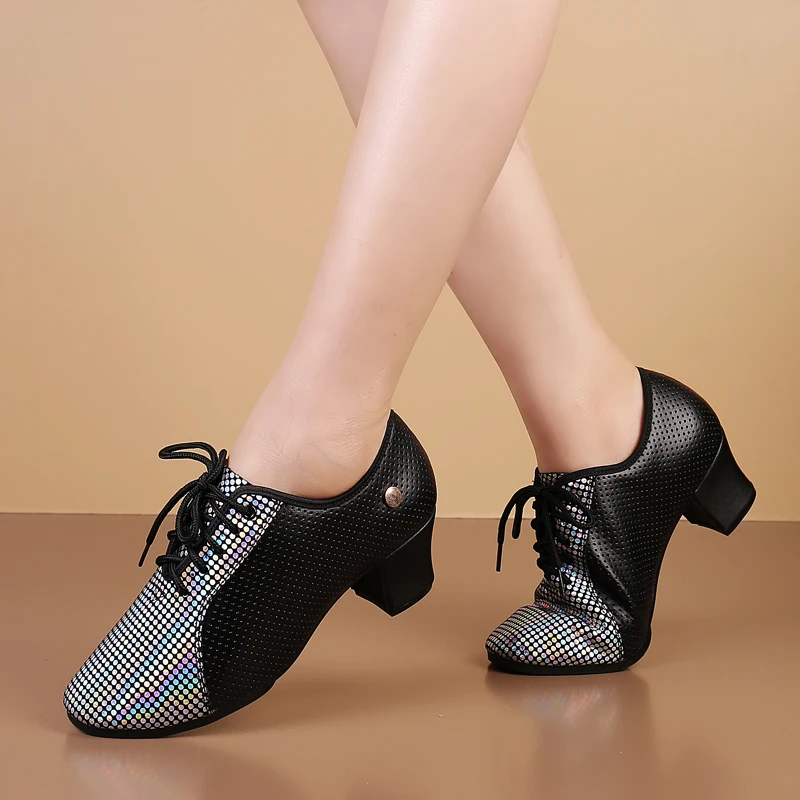 

Genuine Leather Dance Shoes Modern Dance Square Sailors Latin Dance Shoes Female Adult Soft Teacher Shoe Cloth Sneakers