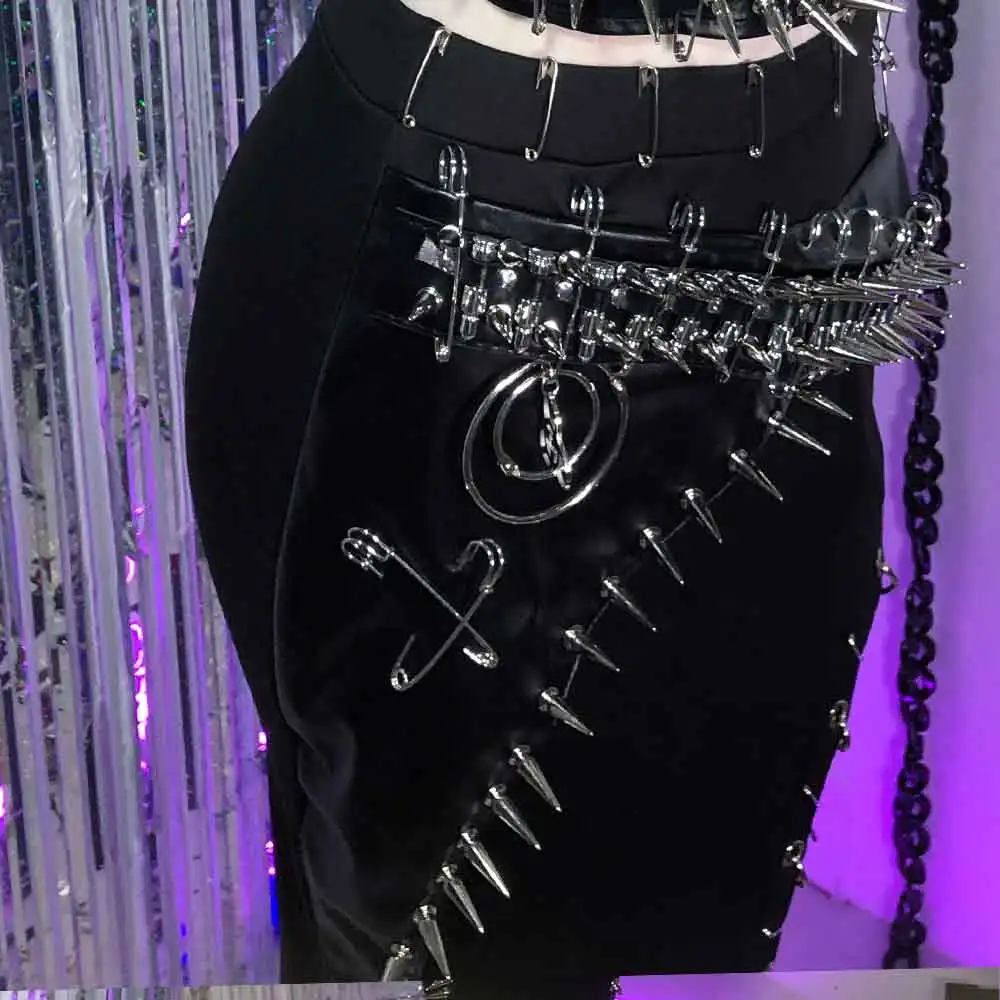 Goth 90s clouté Rivet gothique Punk Rock Harajuku Y2K licou Camisole hauts Grunge Emo e-girls Kawaii broche bricolage joint torique Cyber Eco