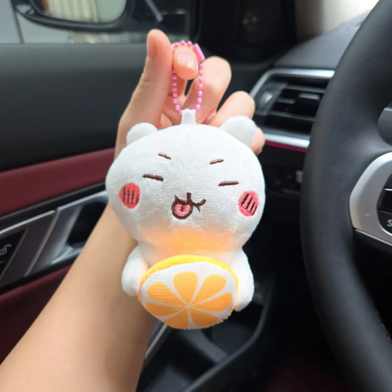 Chiikawa liontin kartun mewah, ornamen boneka mewah, gantungan kunci kuri-kun Usagi lucu