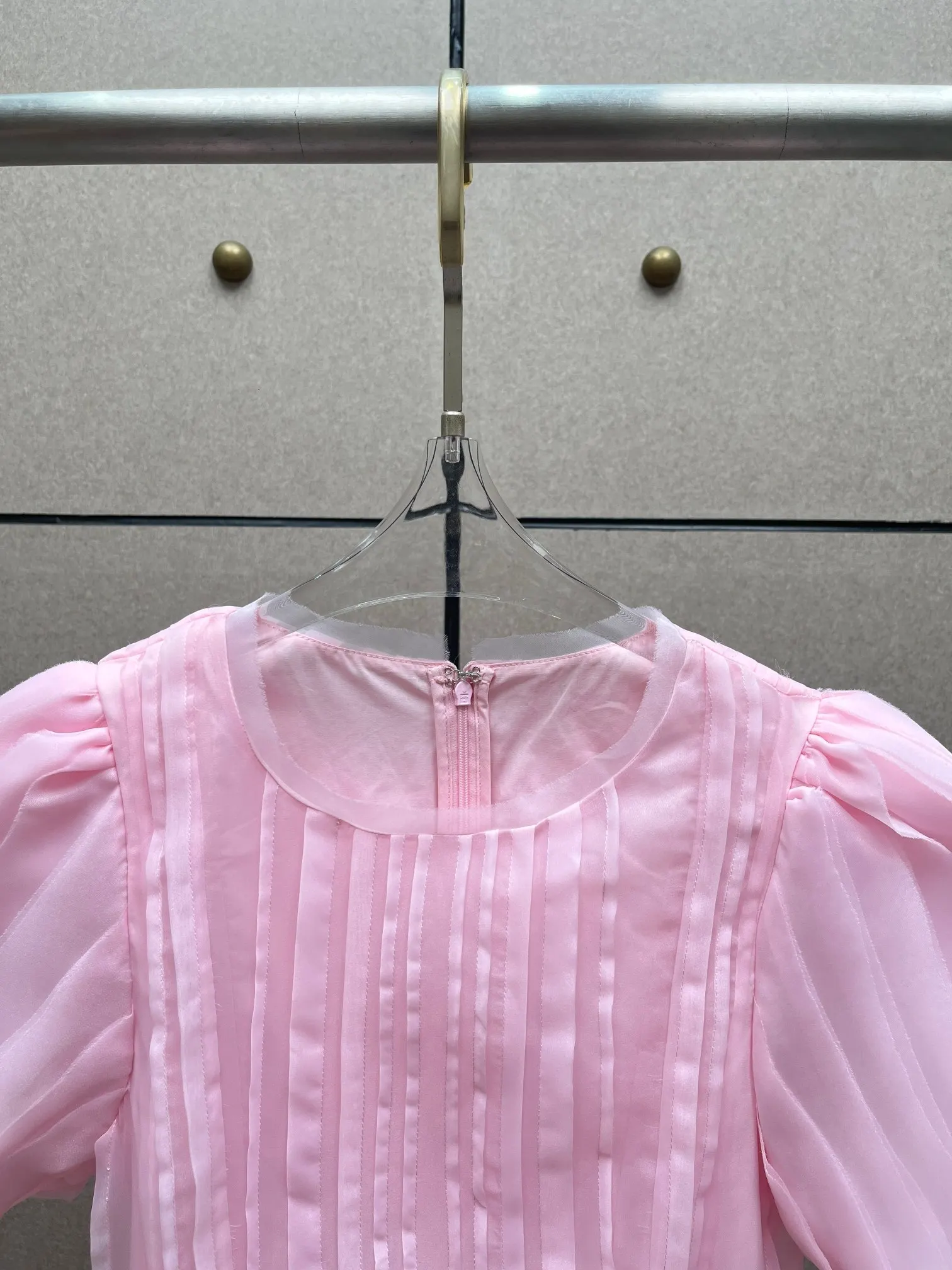 Rosa dupla camada de manga curta vestido feminino temperamento moda plissado magro vestido longo 2025 outono novo