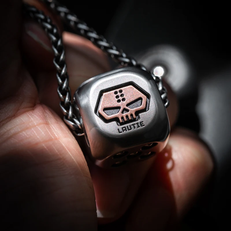 LAUTIE Creative Metal Monk Dice Pendant Stainless Steel Dice Pendant Metal Necklace EDC Decompression Desktop Toy