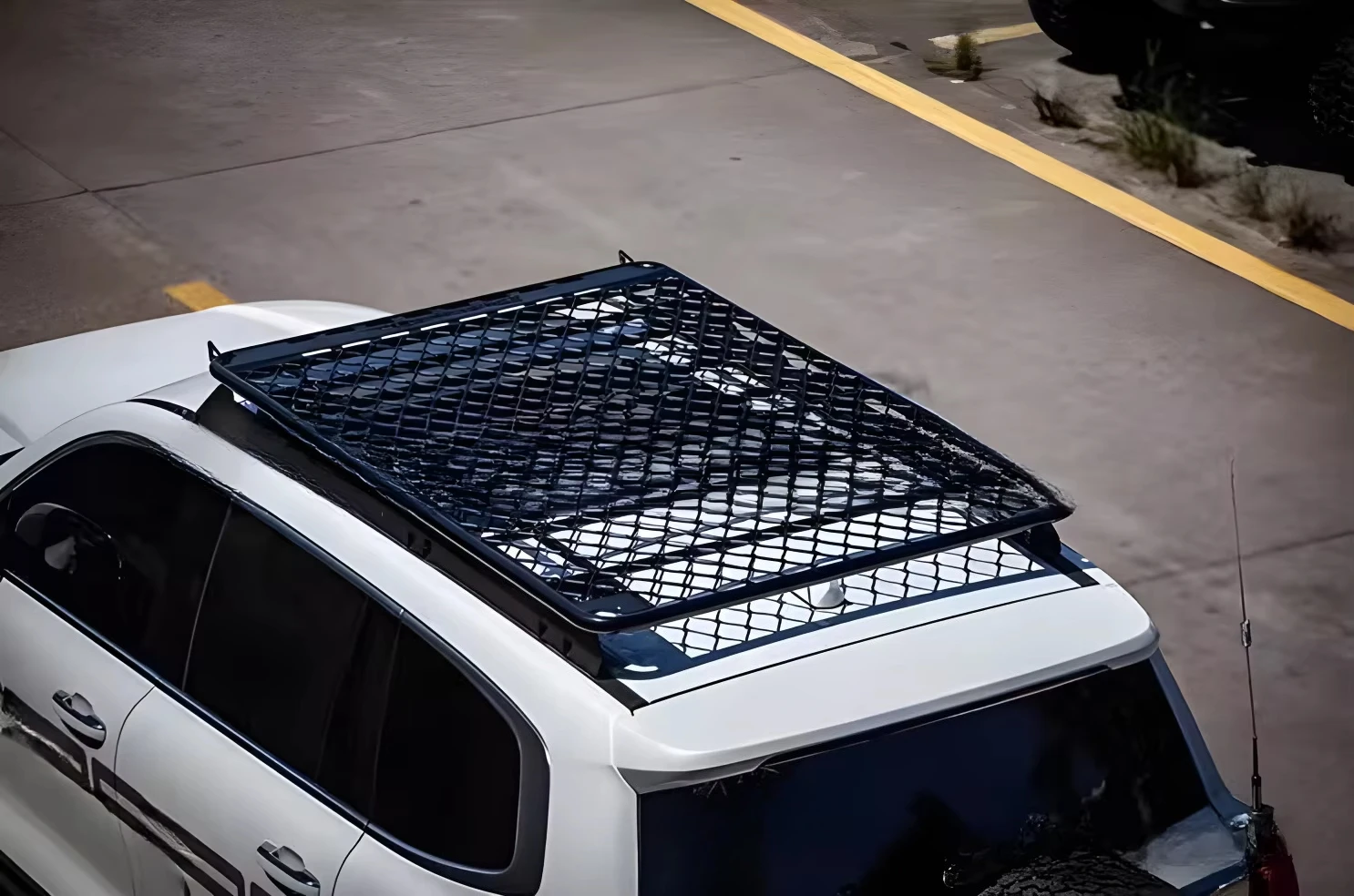 

Factory Outlet Tank 300 Roof Extension Rack with Luggage Platform Suitable Body Parts for SUV