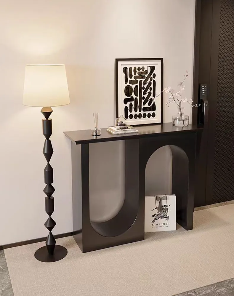 Retro living room sofa next to French light luxury high-end bedroom vertical desk lamp