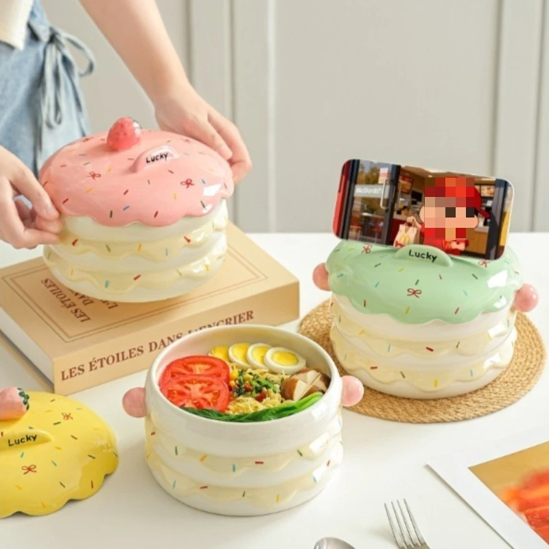 Creative Cake Design Ceramic Bowl, Lidded Large Capacity with Phone Stand Function, for Instant Noodles Salad Snacks Soup