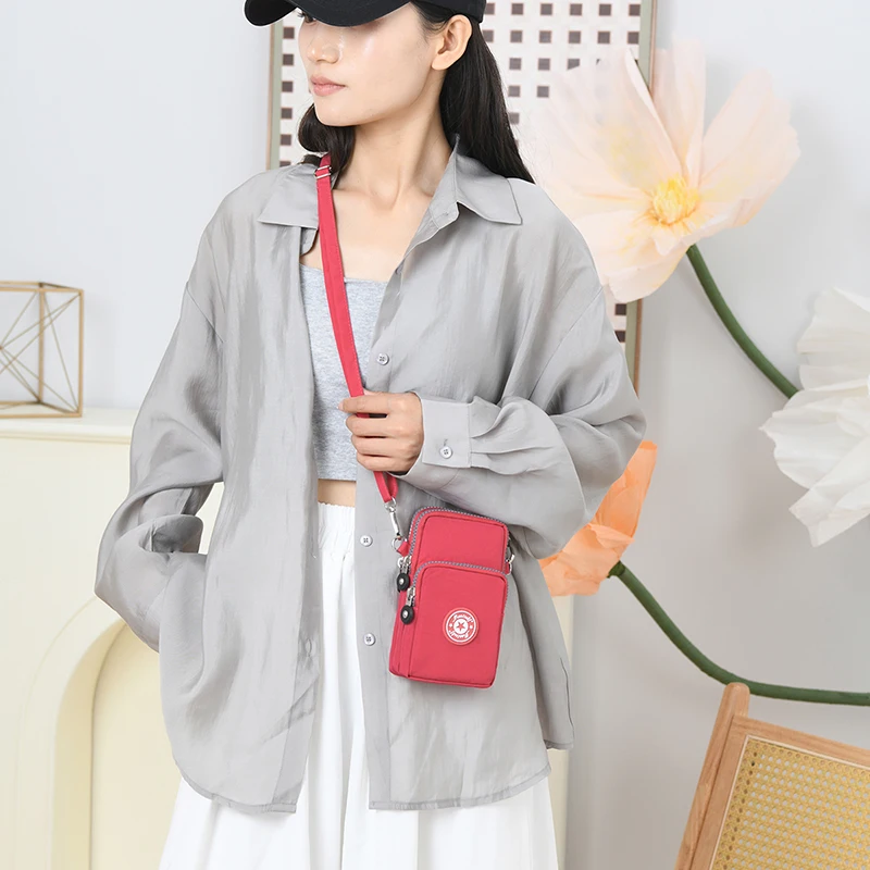 

Новая сумка для активного отдыха на одно плечо - однотонная, простая и элегантная, повседневная и стильная, портативная сумка для телефона.