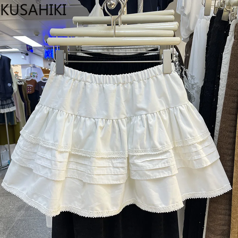 KUSAHIKI Lace Embroidered A-line Short Skirts 2024 Autumn Hook Causal Sweet Elastic Waist Fashion Girls Skirt Mujer Faldas