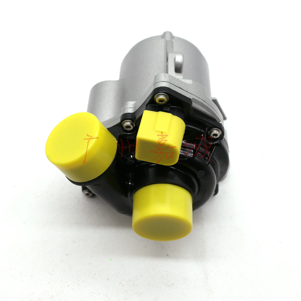 1pcs Water Pump  Car  For BMW E88 E82 E90 E93 E92 E91 E89 F10 F11 F12 F13 F06 X3 X4 X5 X6 Z4