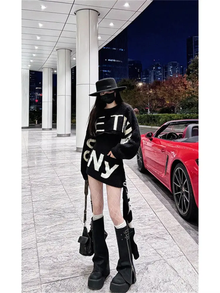 

Cool Spicy Sle Women's Two-Piece Set Loose Top And Skirt Spring New Arrival Age-Defng High Waist Skirt Faion Set