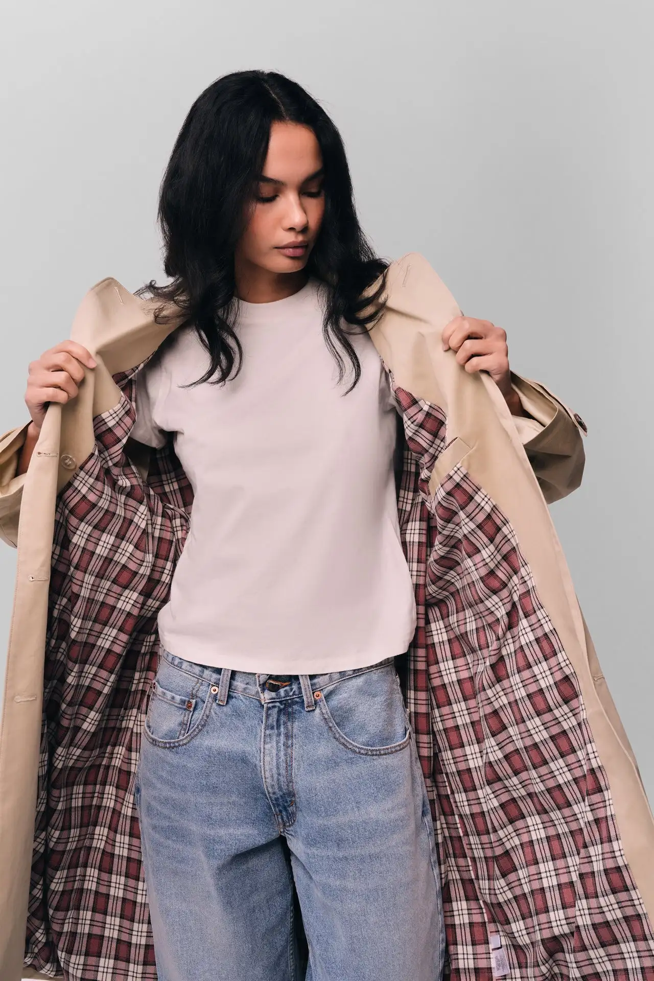 

Guizi Long Trench Coat, Autumn and Winter Khaki Classic Double-Breasted Coat, Detachable Belt, Plaid Lining, Casual Commuter Coat, Autumn Mid-Length Trench Coat, Winter Windproof Coat, British Style Coat