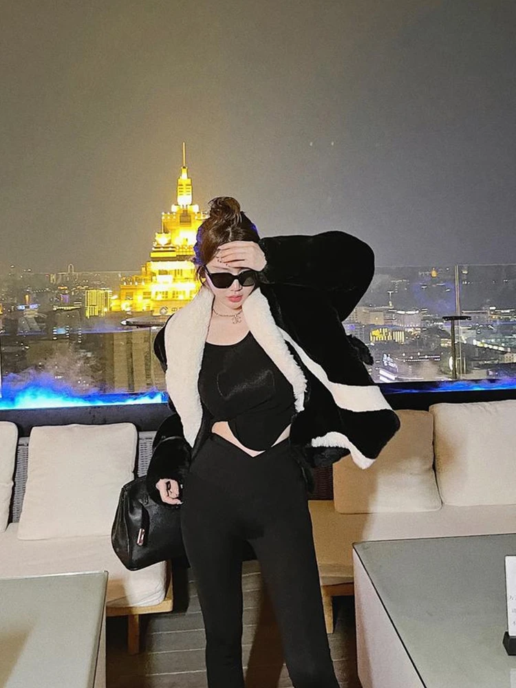 معطف فرو نسائي صديق للبيئة 2024 شتاء جديد مخملي ناعم دافئ أنيق شاب غير منتظم فرو جلدي متكامل Jaet