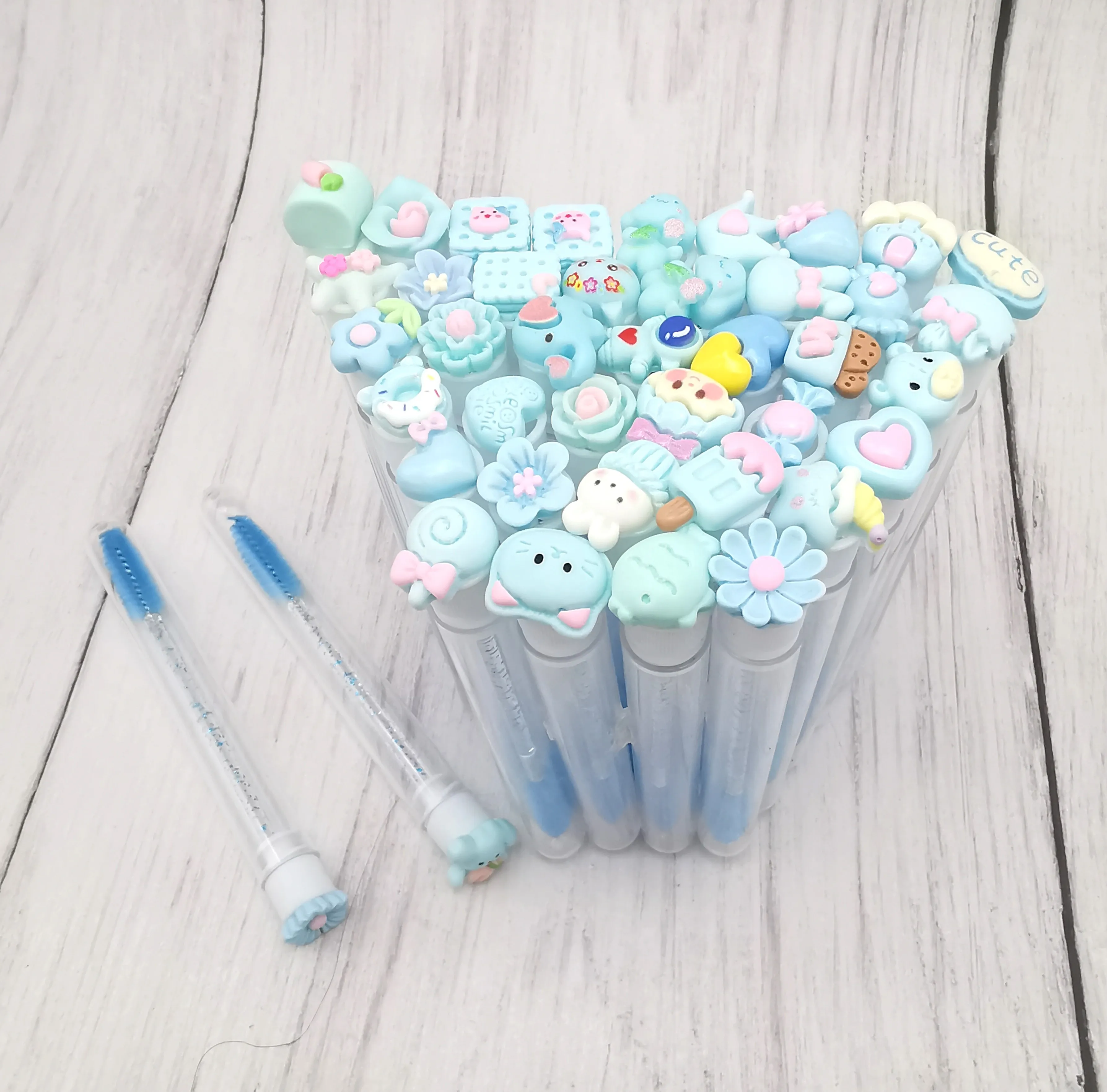 50Pcs Cartoon Lash Brush Tube Eyelash Lash Mascara Wand Tube Spoolie Cases Eyelash Lash Brush Tube Eyelash Extension Brush