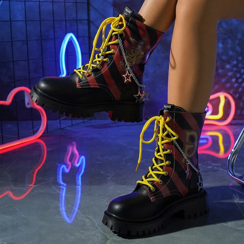 2025 فاسق دراجة نارية الأحذية للنساء القوطية ستار وسلسلة حذاء من الجلد أزياء من الدانتل متابعة منصة الأحذية أحذية مريحة #1