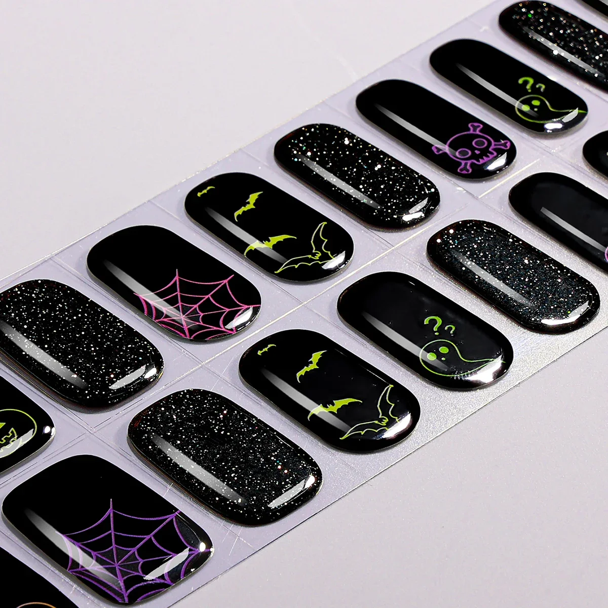 20枚入り ハロウィン セミキュアジェルネイルラップ フルカバー ゴシックジェルネイルステッカー 長持ちジェルマニキュア デカールデコレーション