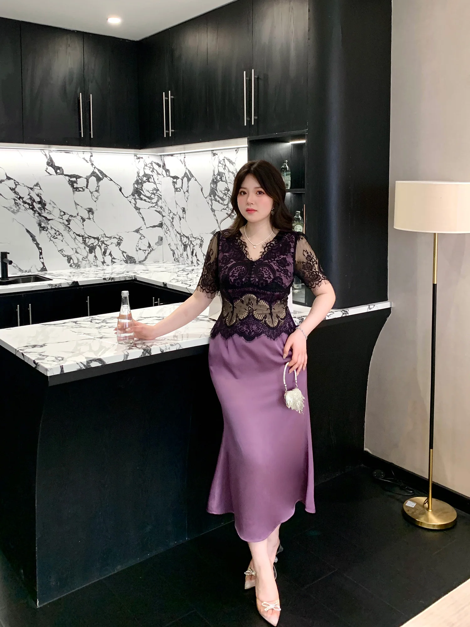 MB plus Size Women's Dress Elegant Lace Patchwork Satin V-neck Gown French Style Slimming High Waist Long Skirt Ball Dress view 5