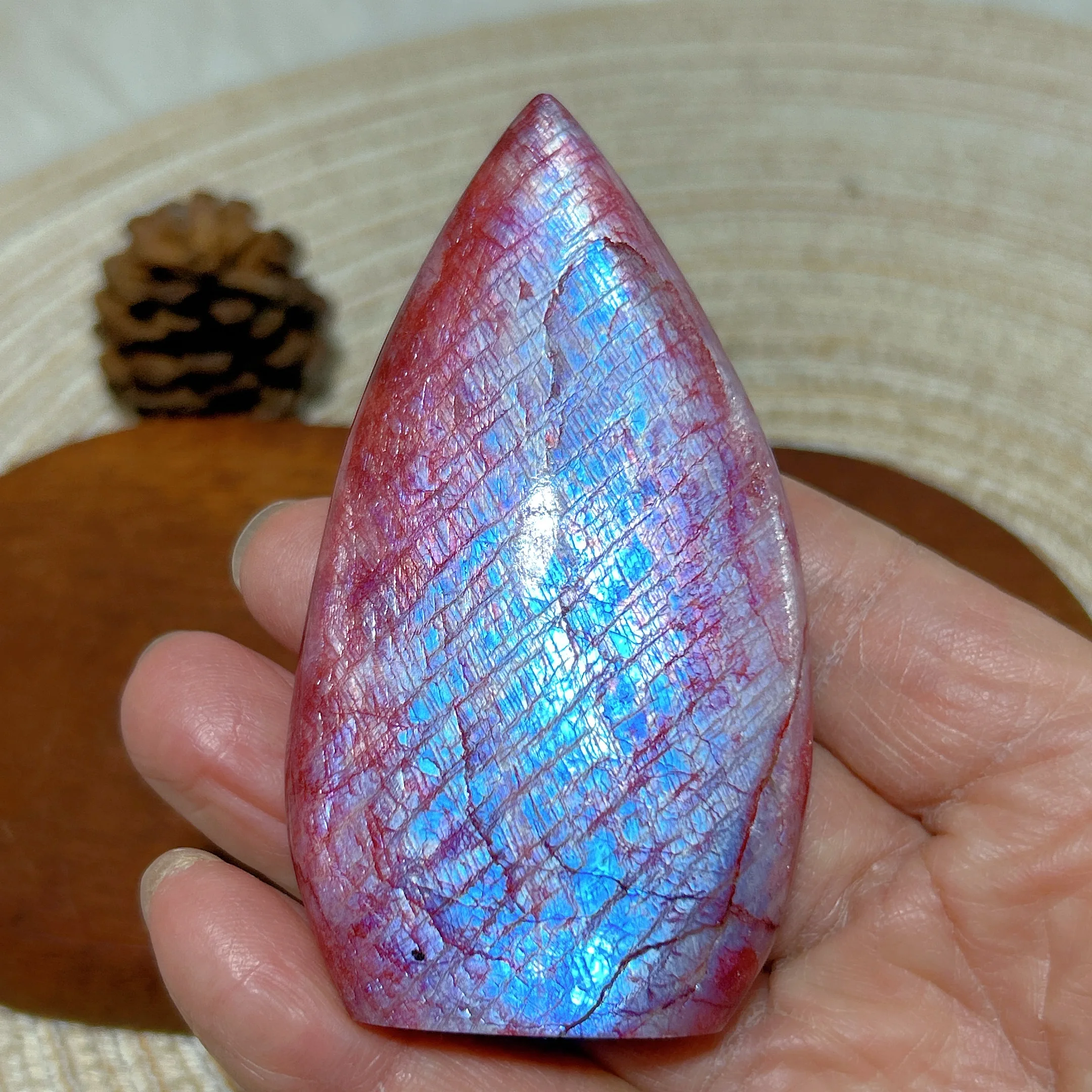 

High Quality Natural Crystal Fire Quartz Moonstone Freeform Rainbow Blue Flashy Stone Healing Reiki Energy Home Decoration Gift