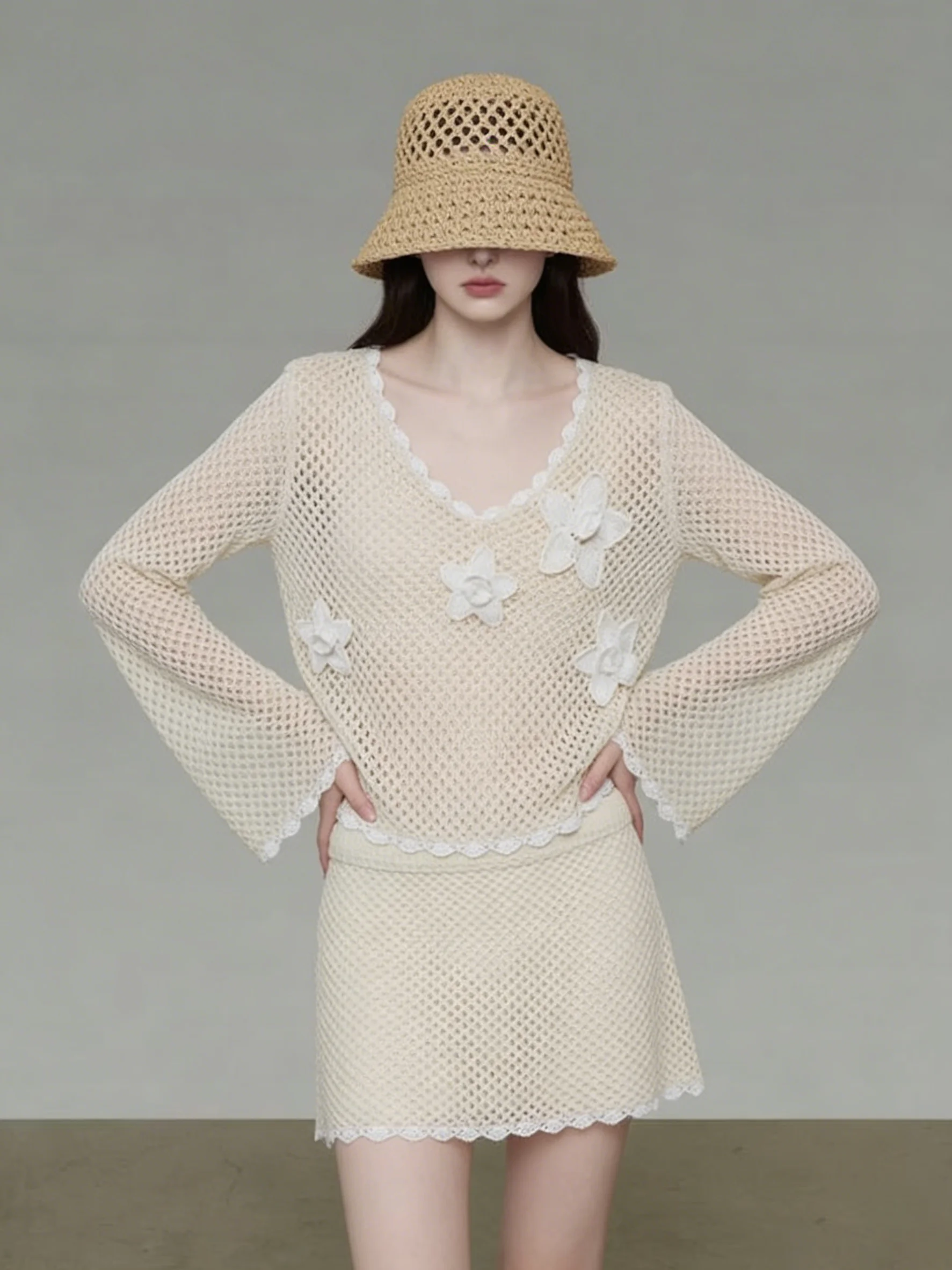 

Мятно-зеленый комплект из топа с длинными рукавами и цветочным принтом и юбки с вырезами, женский повседневный стиль, весенняя мода, костюм из двух предметов с высокой талией