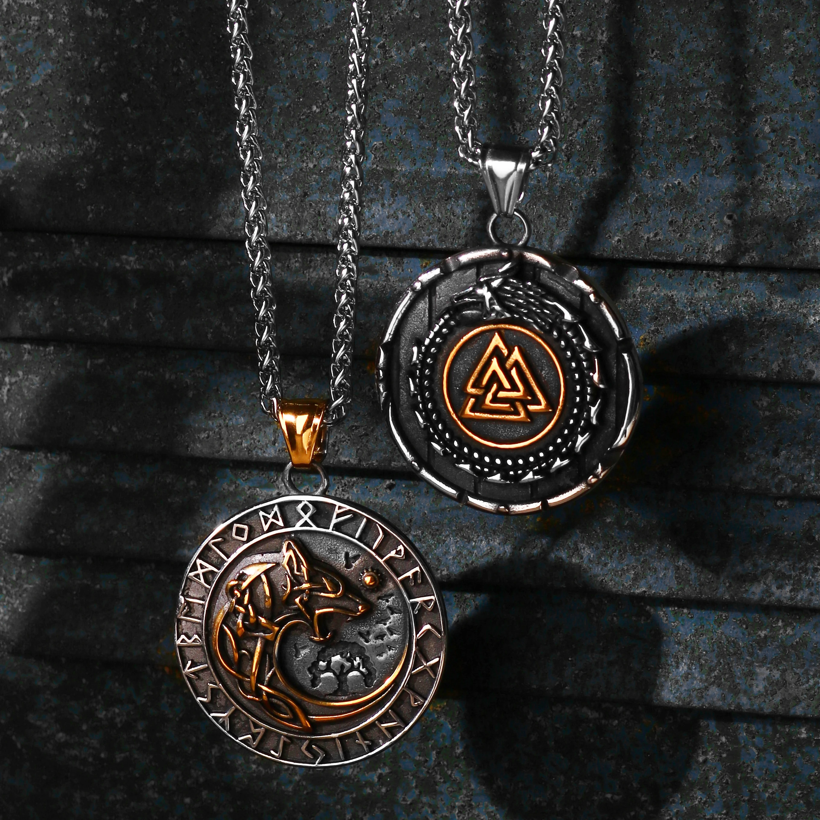 1PC Medieval Stainless Steel Norse Viking Wolf Necklace for Men Valknut Compass Dragon Necklace Man Scandinavian Jewelry
