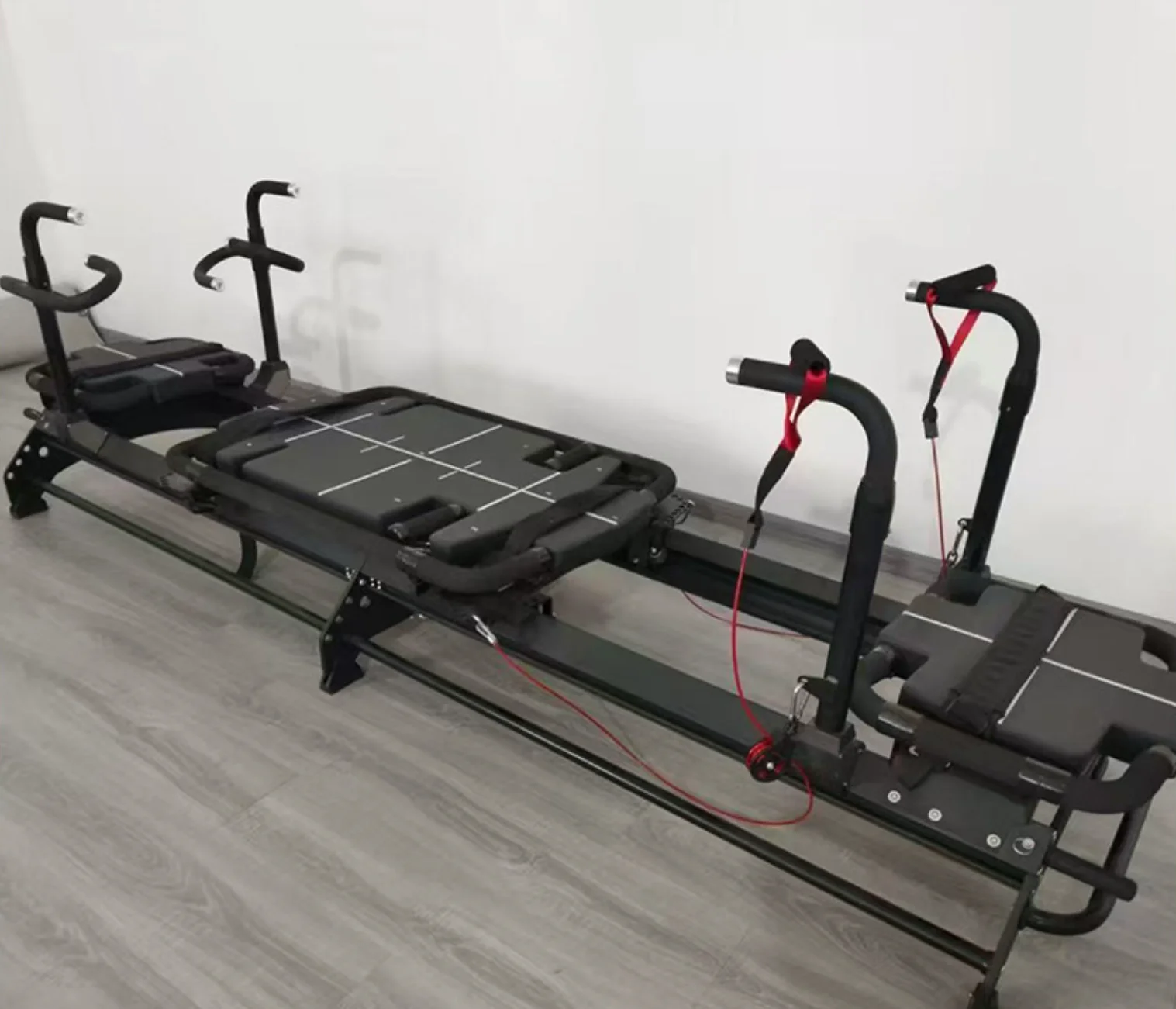 Alloy Bed Frame Metal Pilates Fitness Supermodel Machine Multifunctional Gym Private Teaching Equipment for Enhanced Workouts