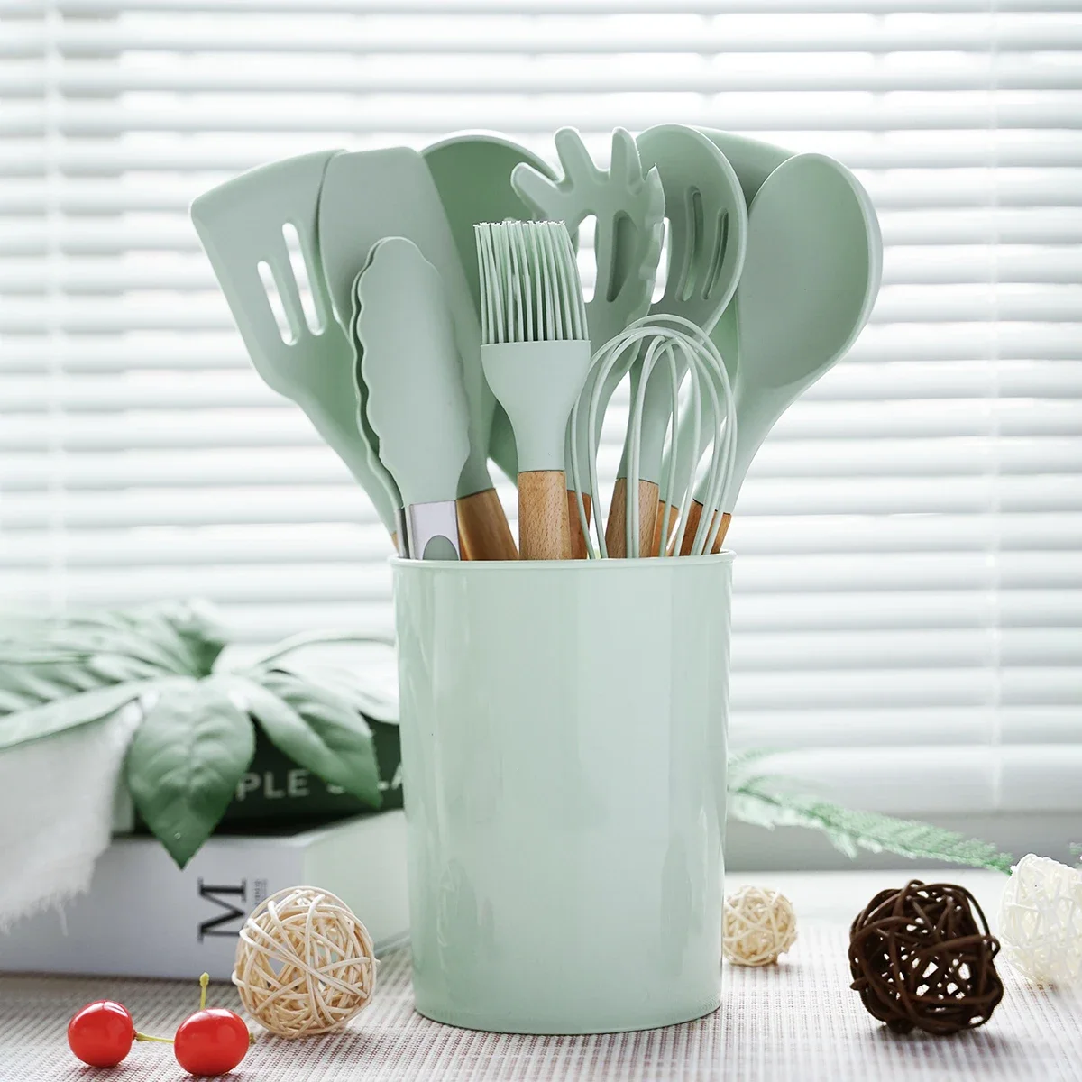 

12Pcs Silicone Kitchen Utensils Spatula Shovel Spoon Cooking Tool Non-Stick Mint Wood Handle Kitchen Gadgets with Storage Bucket
