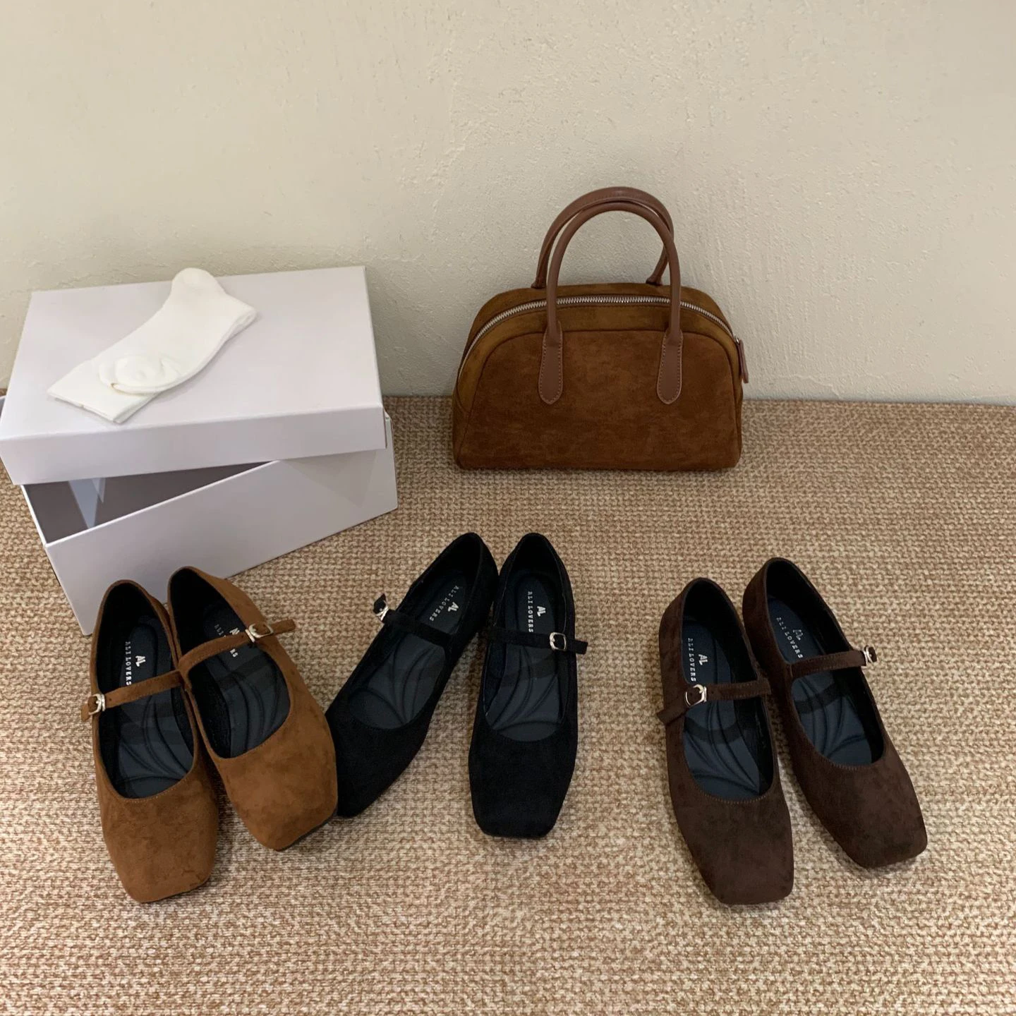 Alionly 2026 جديد الخريف خمر لينة سوليد جولة تو منخفضة أعلى حذا فردي للسيدات نسخة من الأحذية Suedepatterned #4