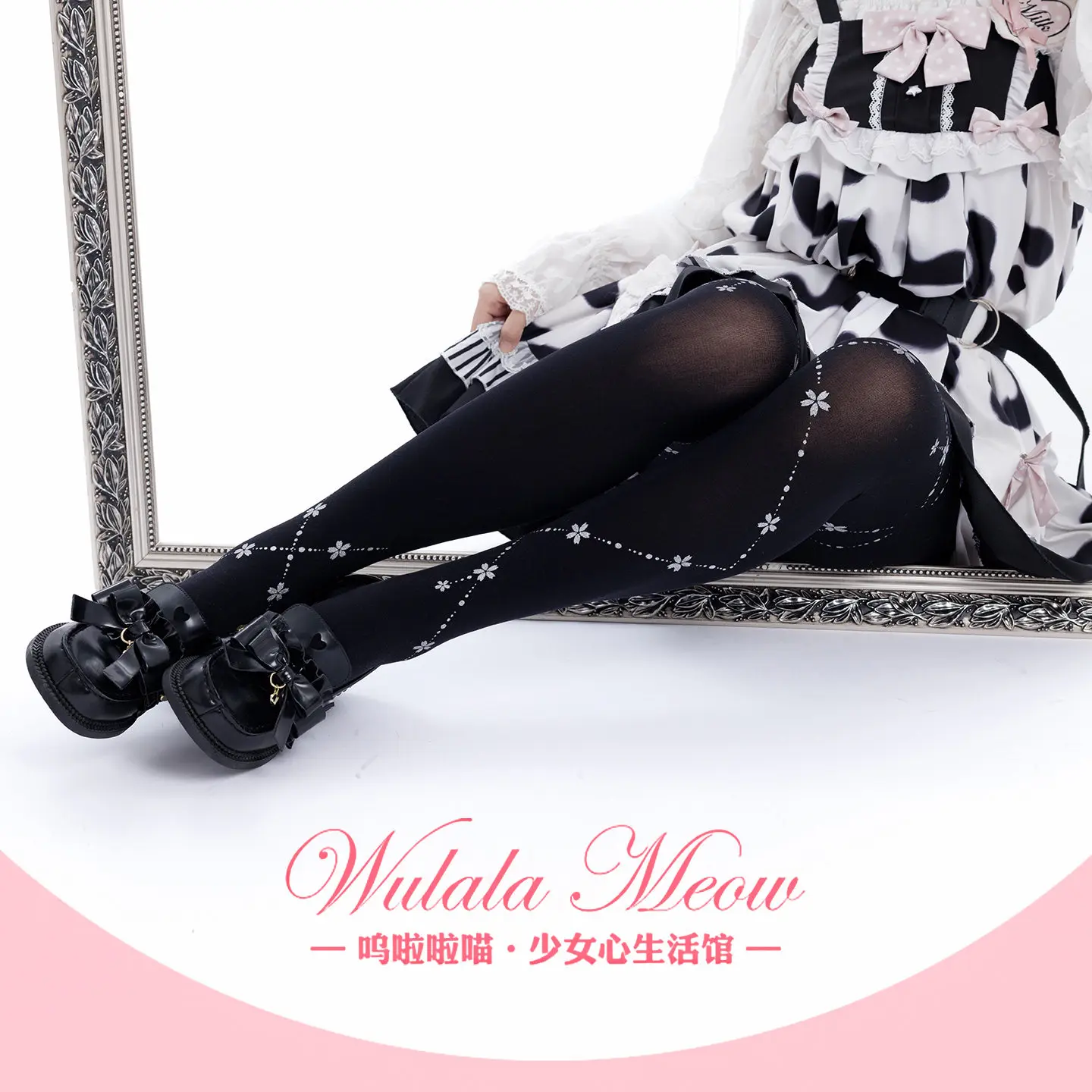 Original Vintage Cherry Blossom Chain Lolita Tights Women Floral Print Velvet Stockings With Gold Foil For   Sweet Lolita Girls