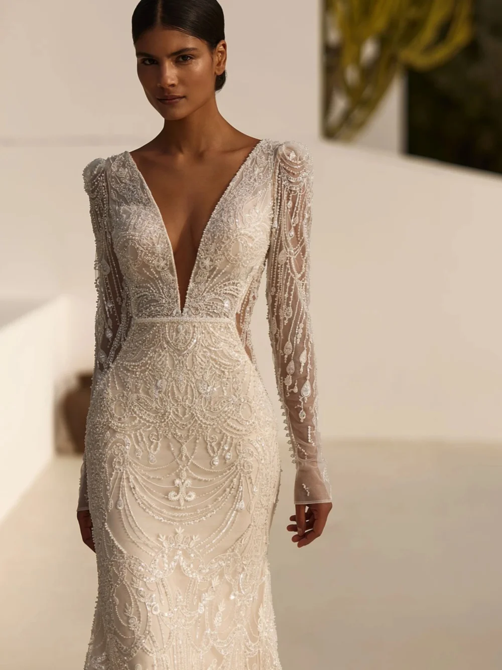 Embroidery Beaded Lace Wedding Dress Illusion Deep Vneck Backless Bridal Gown Customized Elegant Mermaid Long Dresses For Bride