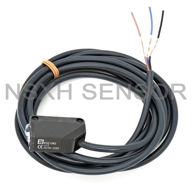 New High Quaility E3Z-D61 E3Z-D62 E3Z-D81 E3Z-D82 E3Z-R61 Infrared Diffuse Reflection Switch Sensor