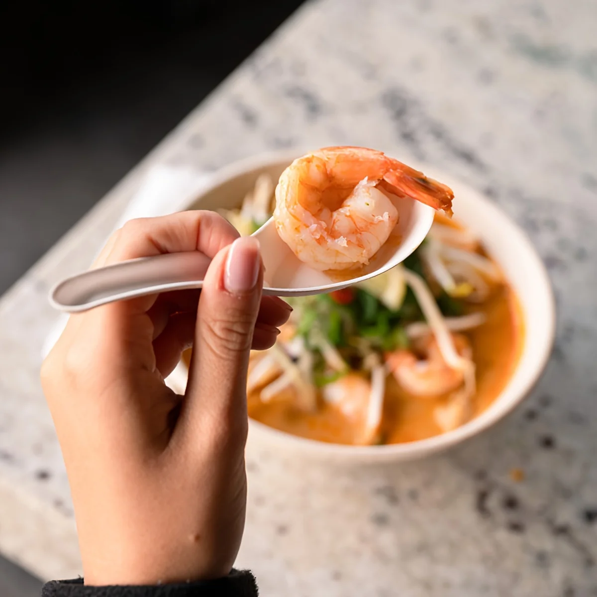 50/100 Disposable 5inch Sugarcane Fiber Soup Spoons, Dinner Spoons, Natural Compostable Tableware, Breakfast Dessert Oatmeal Spoons, Disposable Soup Spoons, Sugarcane Fiber Spoons, Healthy and Durable, Asian Style Tasting Spoons, Suitable for Takeaway Ramen, Vietnamese Pho, Noodles