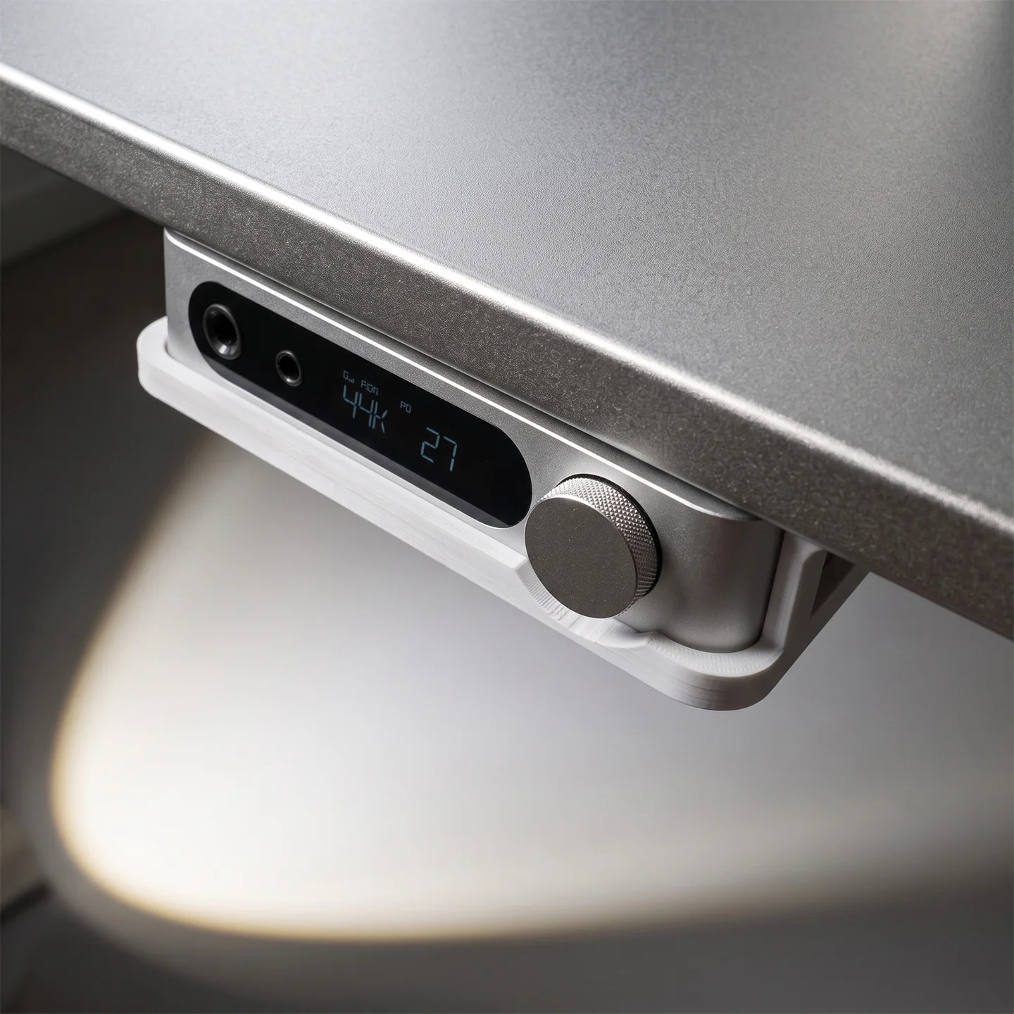 Suitable for Fiio K11 under-desk stand, base, storage, and accessories.