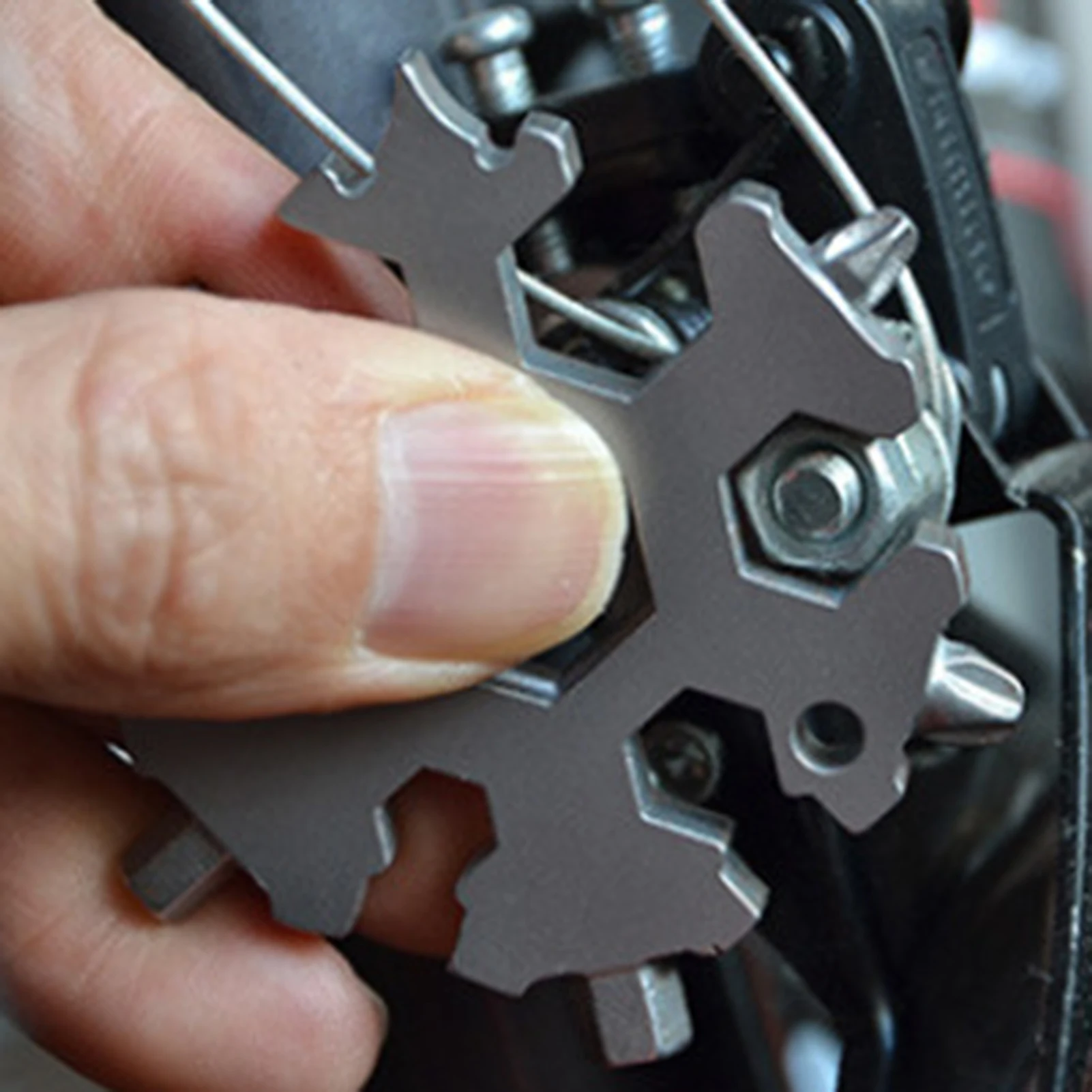Multi-function Bicycle Wrench Metal Snowflake Socket Tool for Bike Repair Maintenance Portable Hex Octagon Hand Tool Kit