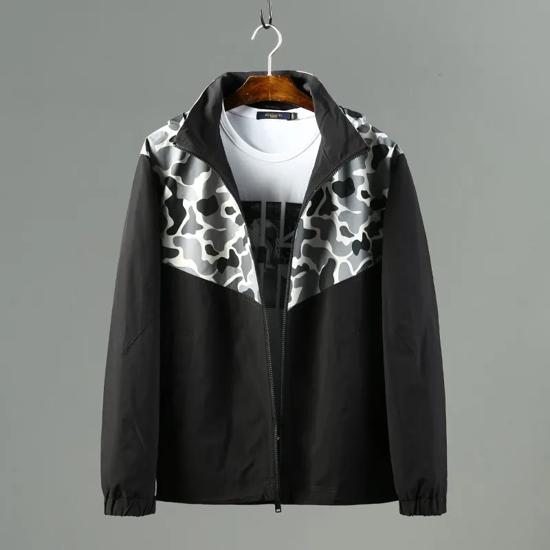 

Cool Camouflage Patchwork Hooded Jaet Spring Casual Outerwear for Men Stand Fit Polyester Fiber Long Sve Zipper Closure