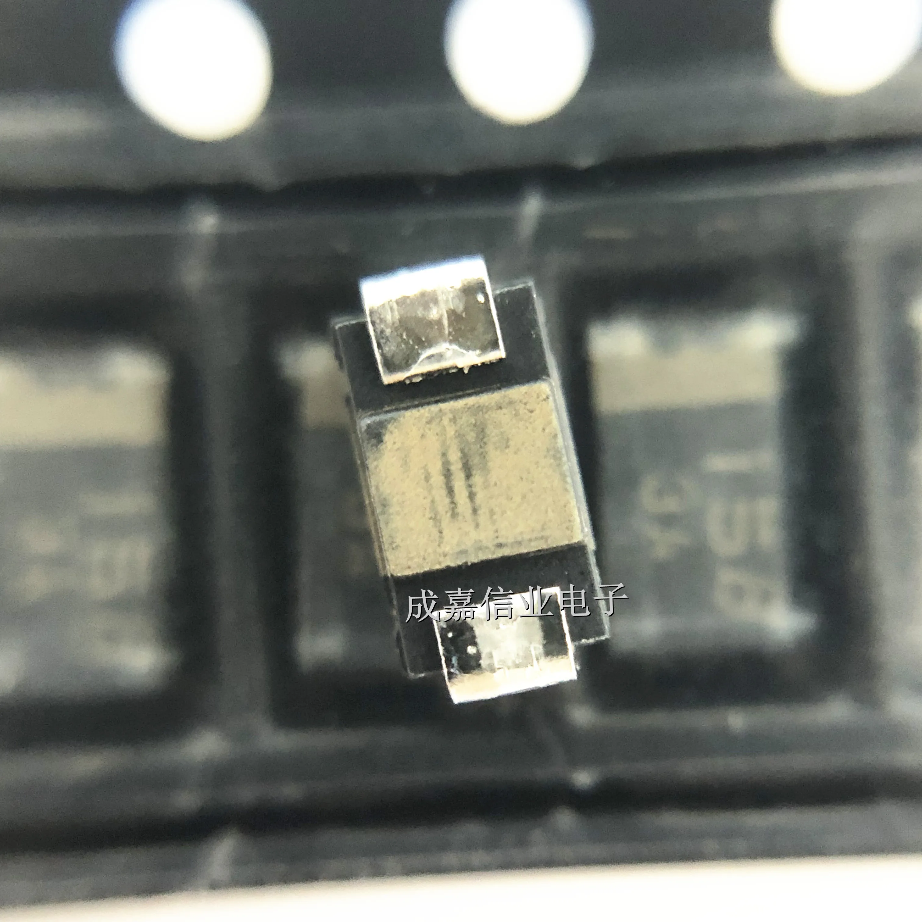10pcs/Lot PTZTE2515B DO-214AC-2 SMA MARKING;15B Zener Diodes 15V 1W 10Ohms
