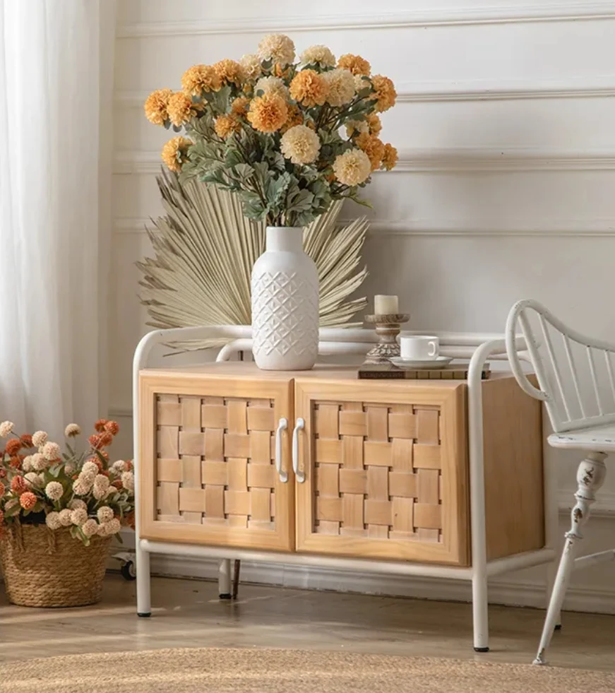 

Modern Solid Wood Console Cabinet Wood Color Home Decor Sideboard Storage Cabinet for Living Room