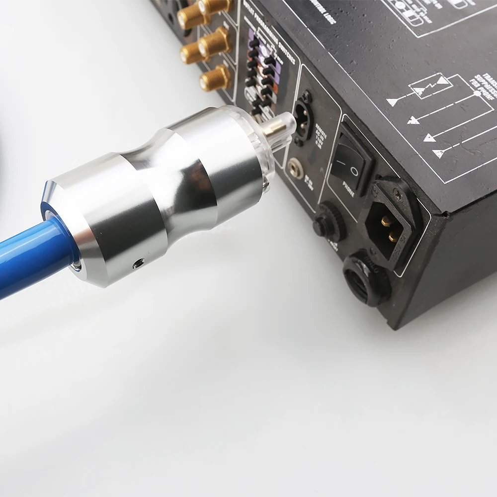 P111 HIFI 電源 EMC シールド銀メッキシュコ電源ケーブル EU/US 電源ケーブル、図 8 IEC メスプラグ付き