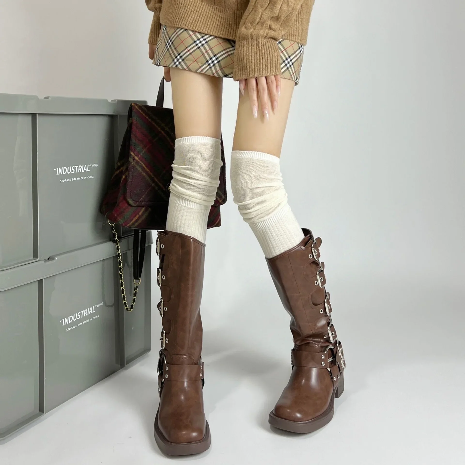 1Pairs جوارب طويلة إلى الركب رقيقة طويلة مكدسة الجوارب النسائية عالية بلون المرقعة الجوارب جوارب مرونة عالية