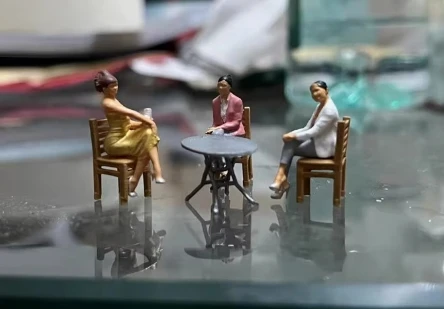 HO 1/87 Geschilderd figuur Politie Verkeersfiguur Hardlopen, Boksen, Marathon Running Action Soldaat Miniatuur Toeristische Groepsfiguur