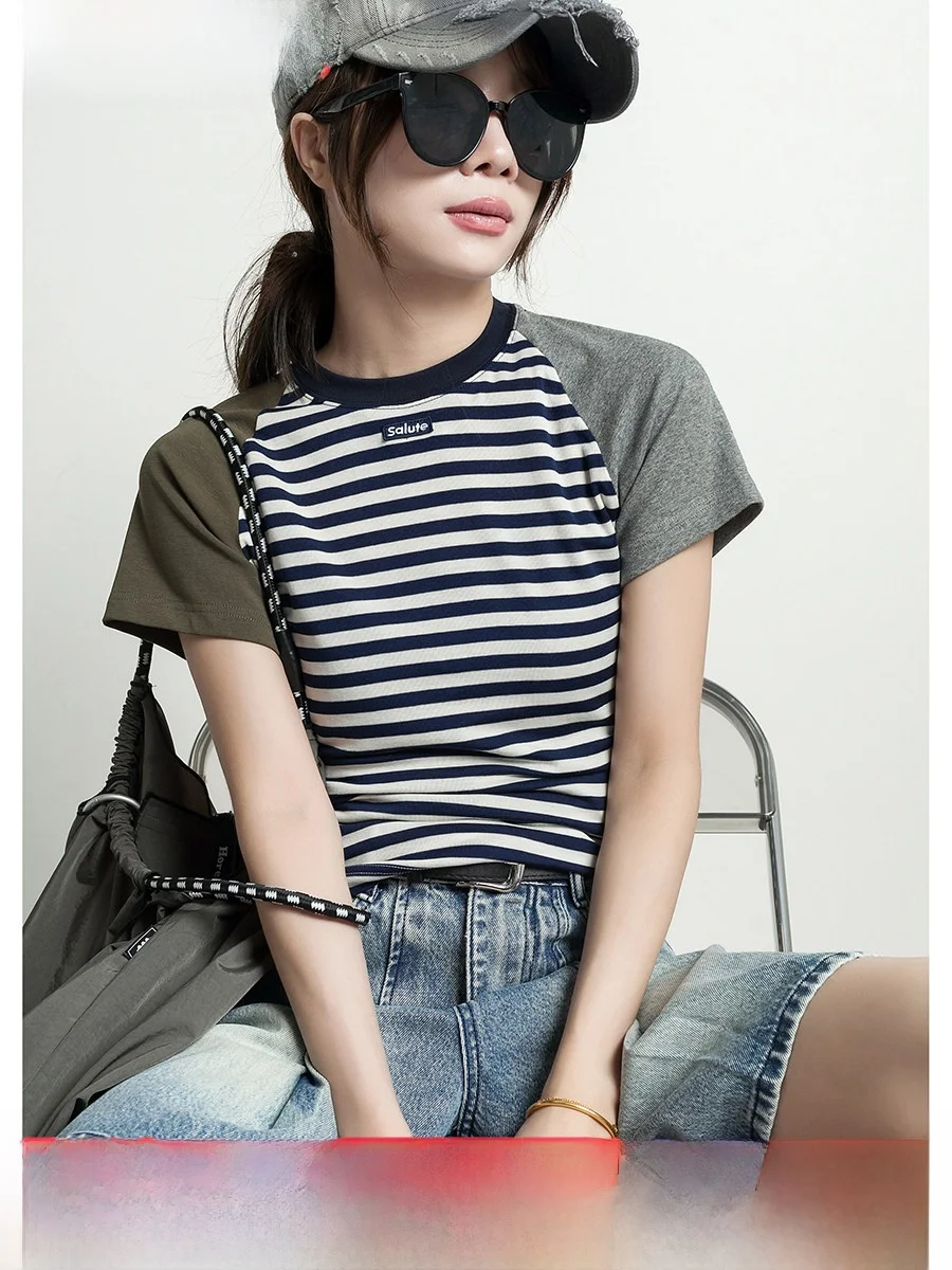 

Trendy Floral Summer Tight Fit oulder Insert round Ne ort Sve Women's T-irt Striped Commute Sle Basic irt