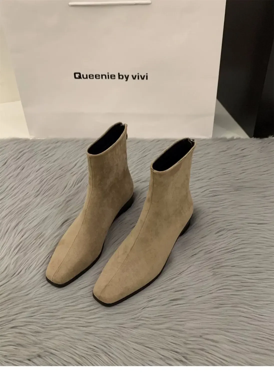 Pfirsichfarbener Rückenreißverschluss Nude-Stiefel Modischer Quadratischer Zeh Herbst/Winter-Stil Hoher Absatz Elegante Damen-Kurzstiefel – Detail 5