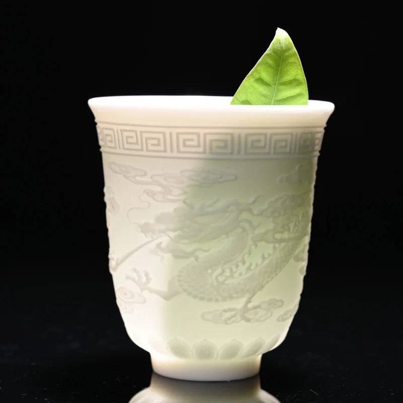 

Exquisite ceramic tea cup, meditation cup, handmade three-dimensional relief tea bowl, Chinese tea set accessories, master cup
