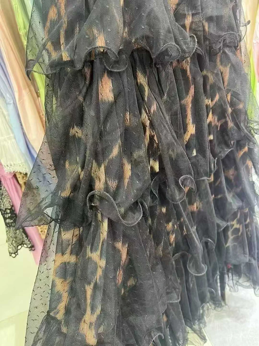 فساتين VGH أنيقة بطباعة الفهد بقماش شفاف للنساء بياقة دائرية بدون أكمام وخصر عالٍ وكشكشة مرقعة للحفلات فستان ماكسي للسيدات #5