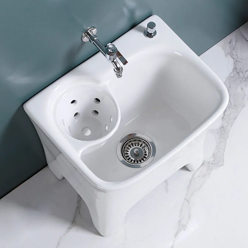 Balcony with foot mop pool Taiwan control sewage washing mop pool basin