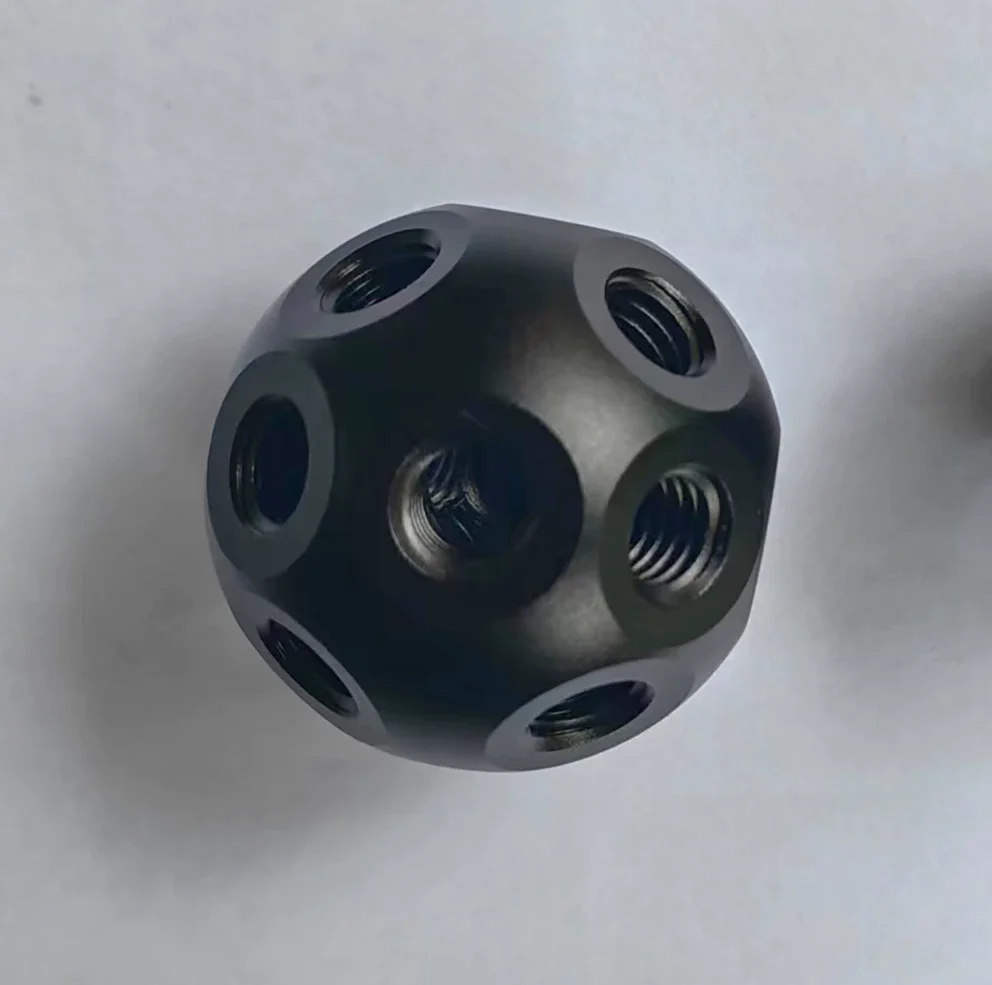 

Многофункциональный студийный волшебный шар с 18-м равномерным распределением стандартных аксессуаров для фотосъемки с универсальным интерфейсом 3/8