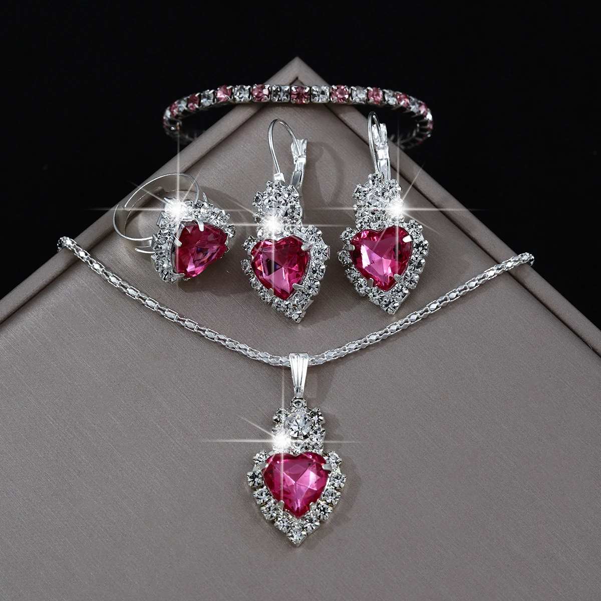 5-Piece Set of Fashionable Women's Pink Heart-Shaped Stainless Steel Rhinestone Jewelry Set, Including Necklace, Bracelet, Earrings, and Ring, as a Holiday Gift for Her