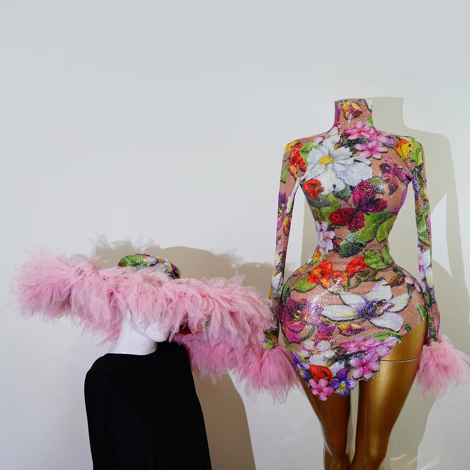 Gorgeous Dazzling Sequin Dress with Hat Set for Bar Nightclub Dance Women Flower Sexy Jumpsuits Circus Performances