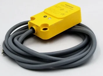 

BI15U-Q20-AP6X2 BI15U-Q20-AN6X2 Новый бесконтактный переключатель высокого качества