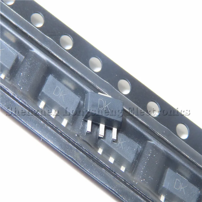 50PCS/LOT 2SC4672 (screen printing DK) SOT-89 SMD single channel transistor New In Stock