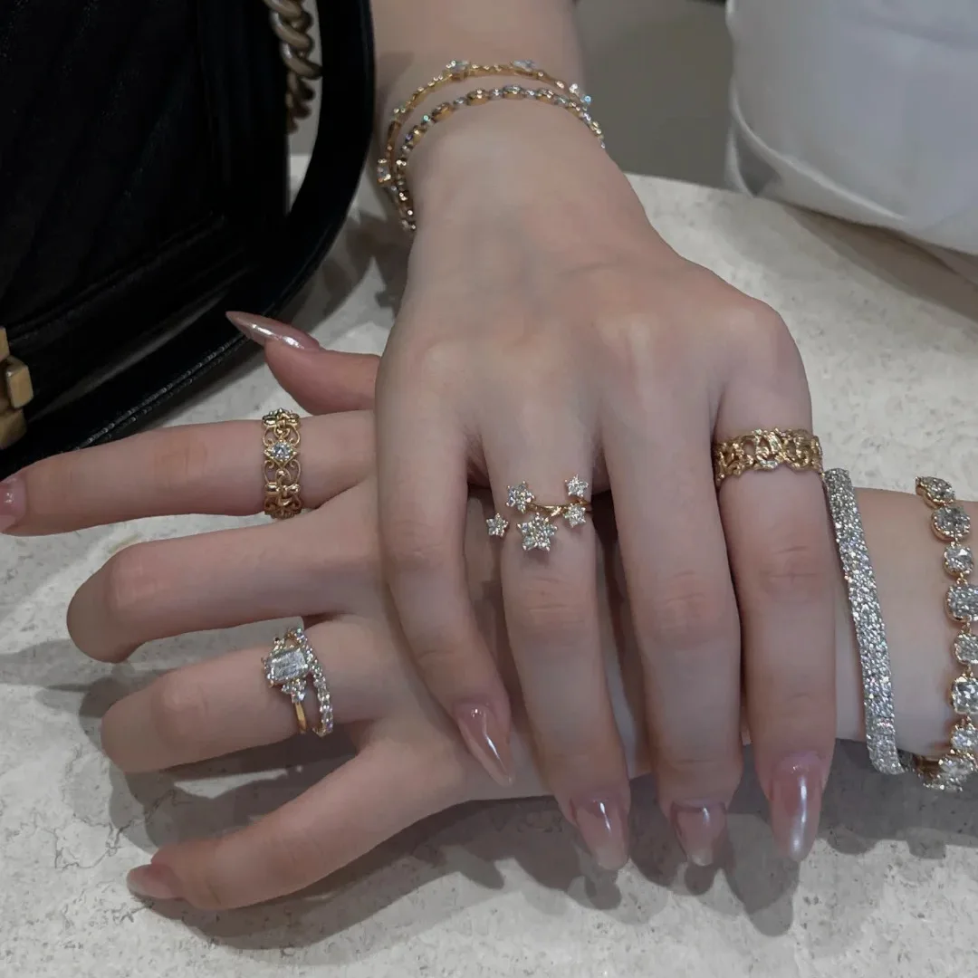 S925 Silver Exquisite Gold Plated Women Ring Versatile Commute Style Sparkling Simulated Diamond Inlaid Elegant Finger Jewelry