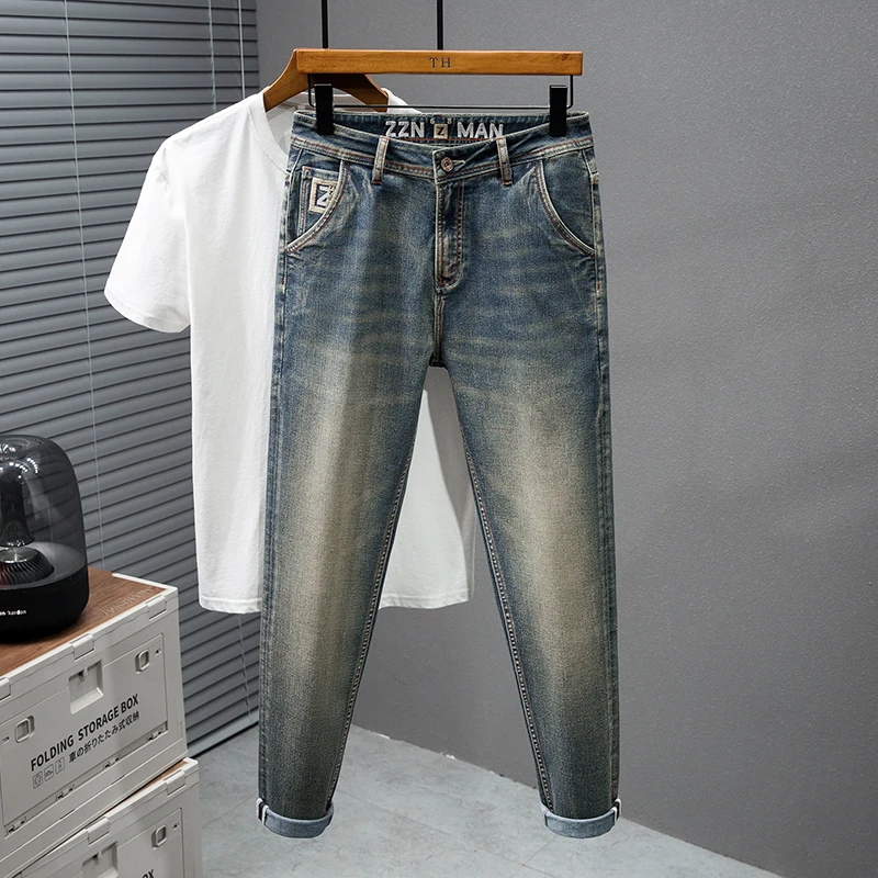 Jeans lavados slim-fit, jeans, calça lápis, retrô, amarelo, azul, angustiado, nostálgico, na moda, plus size, novo, marca de moda, 2022