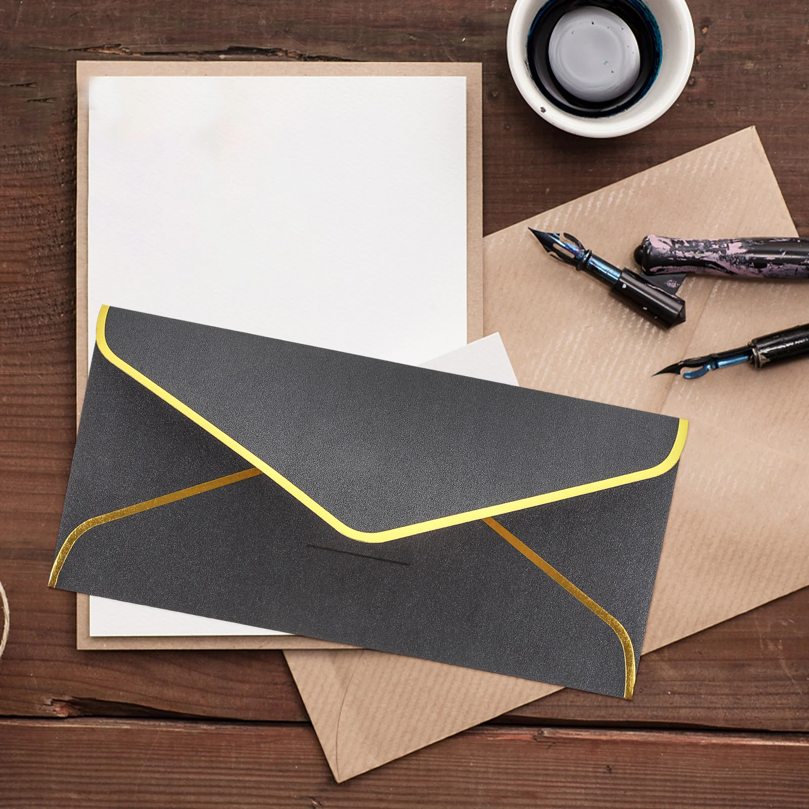 10Pcs Luxury Gold Foil Envelopes High-End Paper Material Perfect for Cards Invitations Cash Keepsake Portable Party Accessory